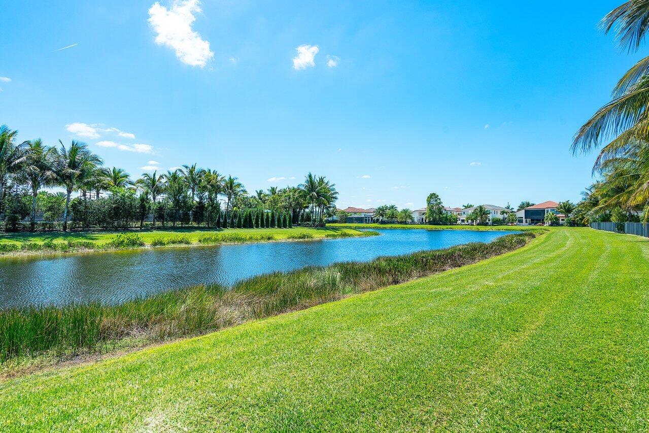 9718 Rennes Lane Delray Beach, FL 33446 - Photo 48 of 90 050-9718RennesLane-DelrayBeach-FL-33446-