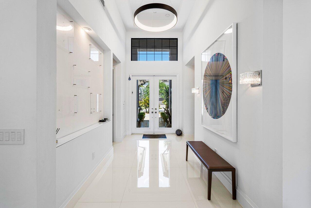 9718 Rennes Lane Delray Beach, FL 33446 - Photo 5 of 90 005-9718RennesLane-DelrayBeach-FL-33446-