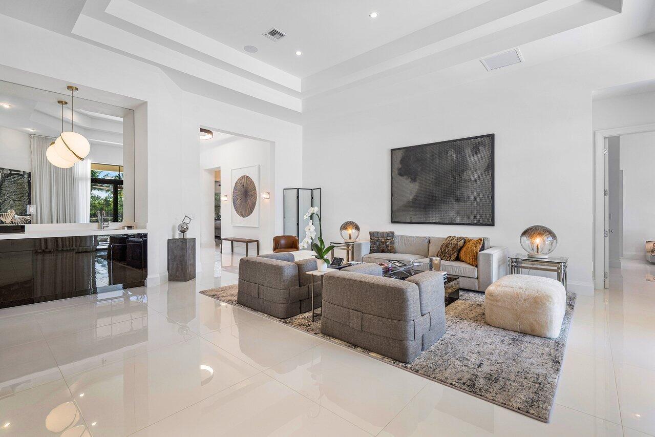 9718 Rennes Lane Delray Beach, FL 33446 - Photo 9 of 90 009-9718RennesLane-DelrayBeach-FL-33446-