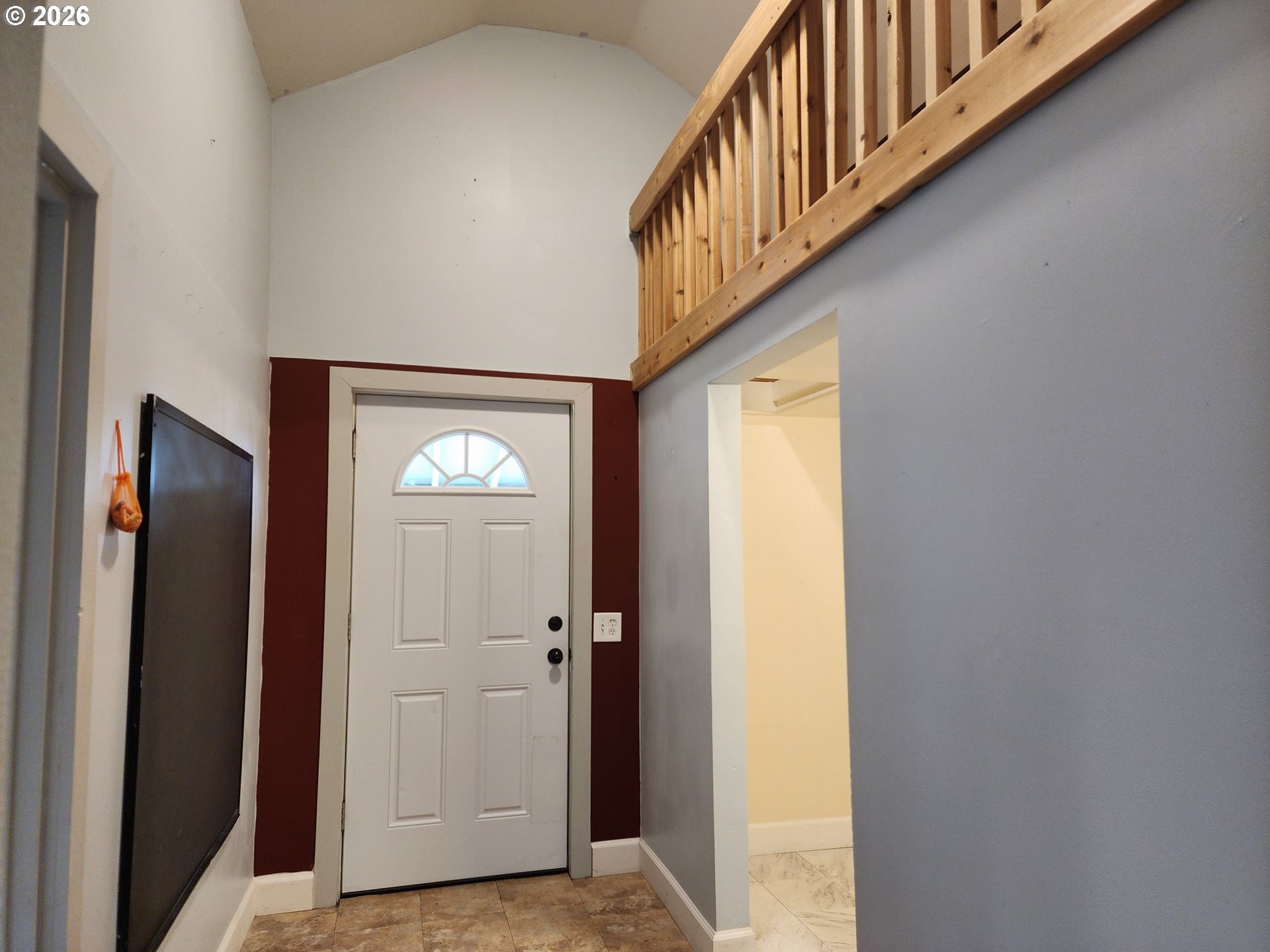 208 South Swiegle Avenue Molalla, OR 97038 - Photo 11 of 31 Bedroom