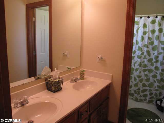 5273 Sandy Valley Road Mechanicsville, VA 23111 - Photo 6 of 12 Master Bath