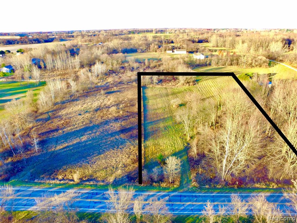 3 Mason Road Howell, MI 48843 - Photo 2 of 14 Gallery Image 2