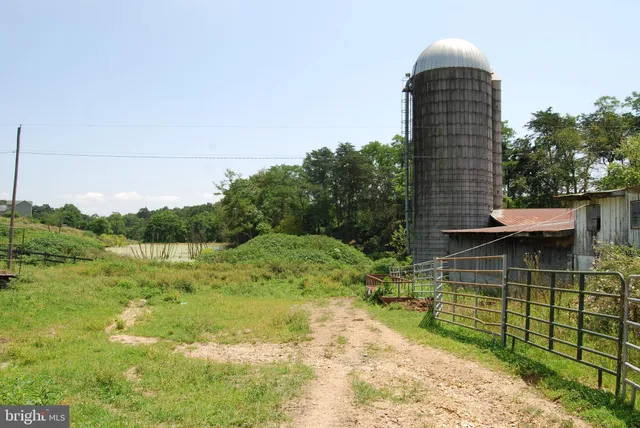 a view of lake view and mountain view