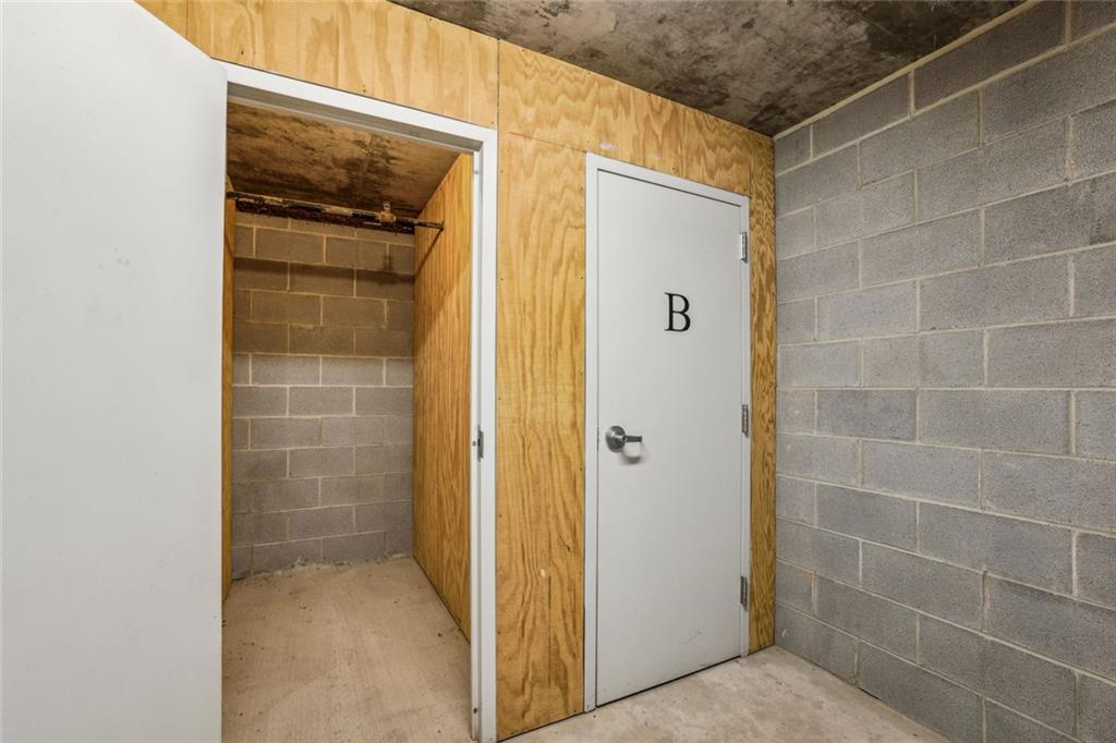 3820 Roswell Road Northeast, Unit 1004 Atlanta, GA 30342 - Photo 24 of 28