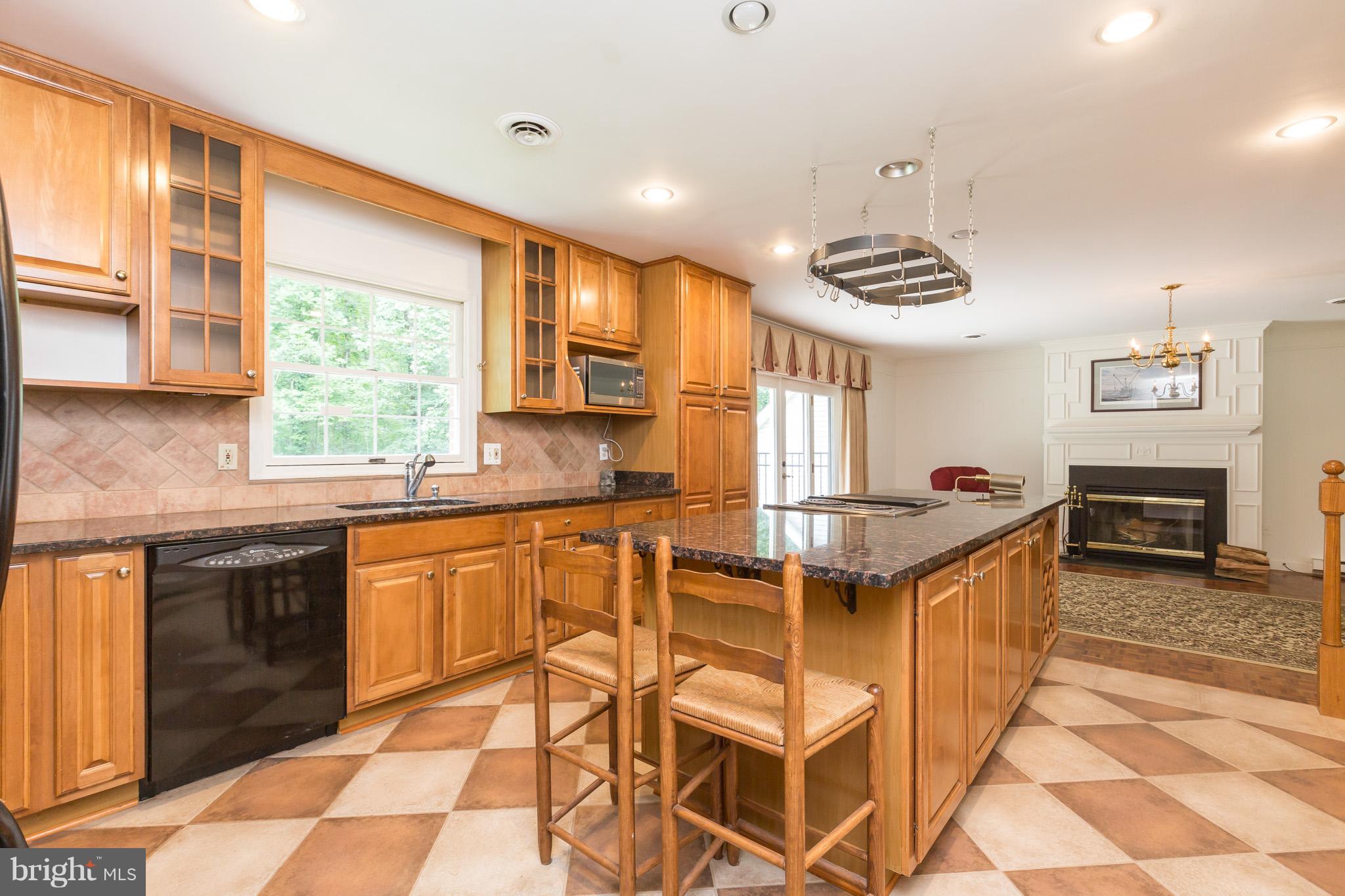 7021 Flint Hill Road Owings, MD 20736 - Photo 9 of 27 Kitchen