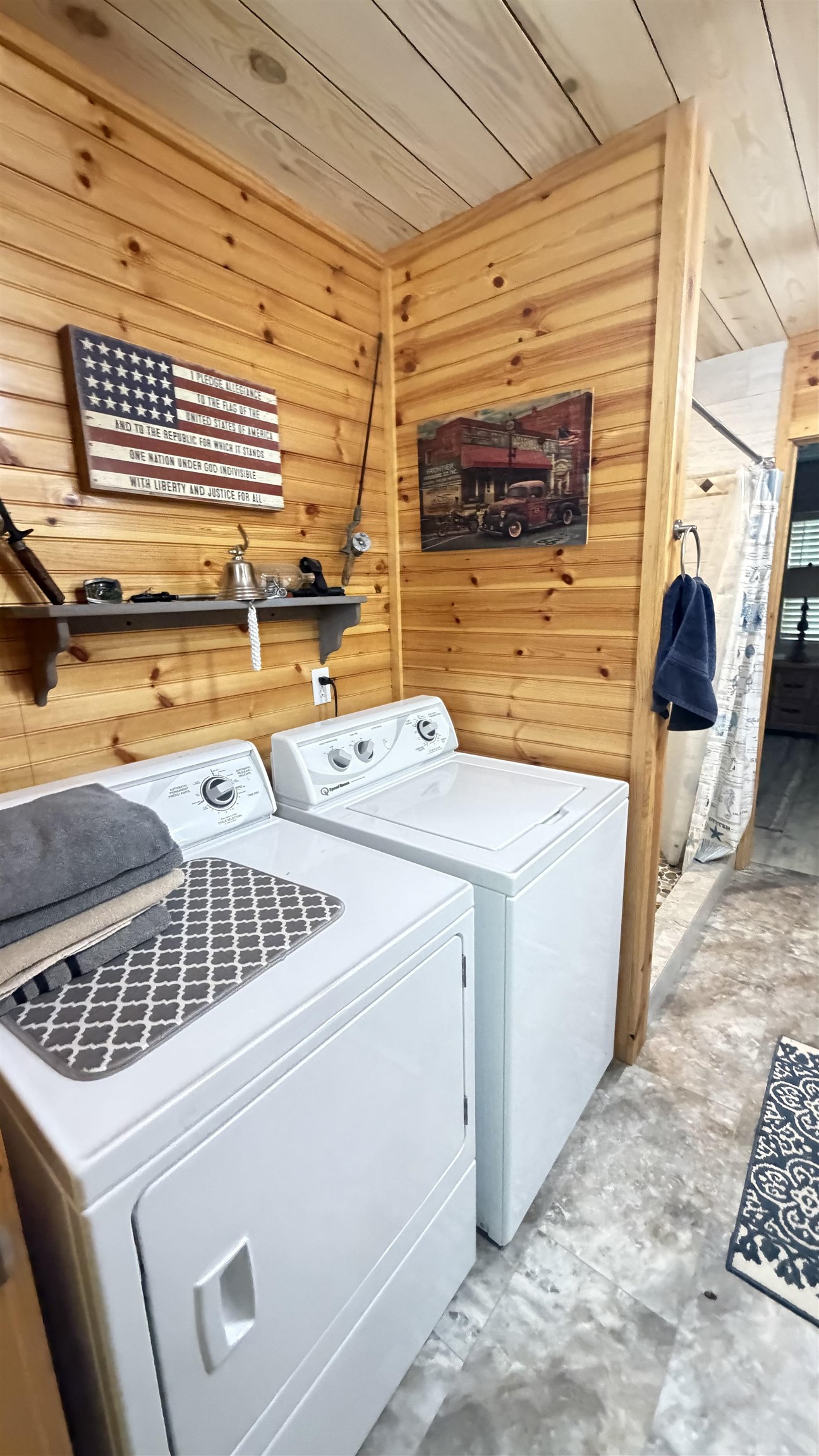 3983 Eureka Landing Road Uriah, AL 36480 - Photo 18 of 45 Laundry