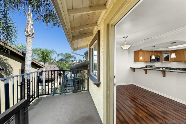 $2,895 | 2744 B Street, Unit 206, San Diego, CA 92102