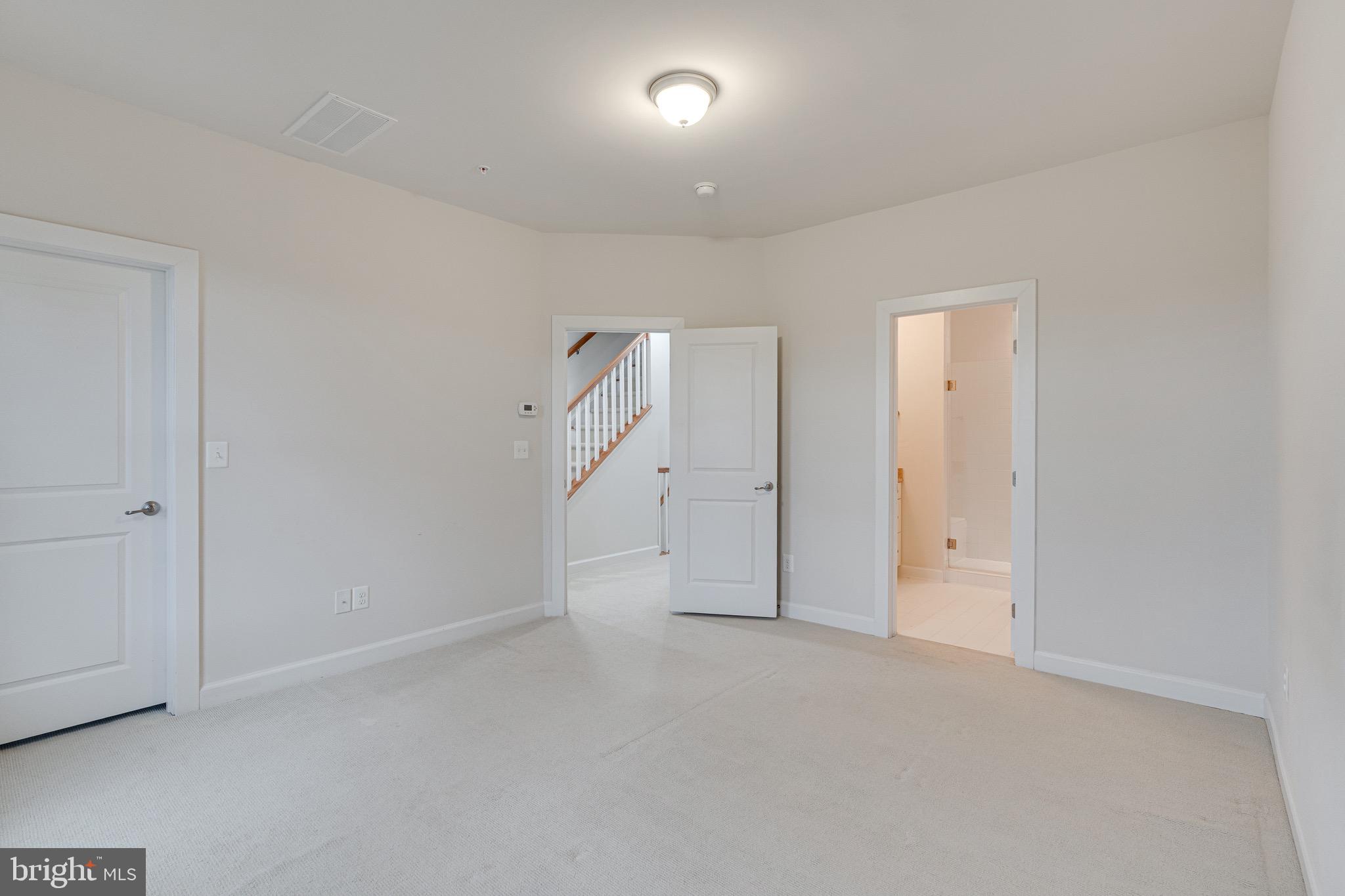 11357 Ridgeline Road Fairfax, VA 22030 - Photo 24 of 57 a view of an empty room