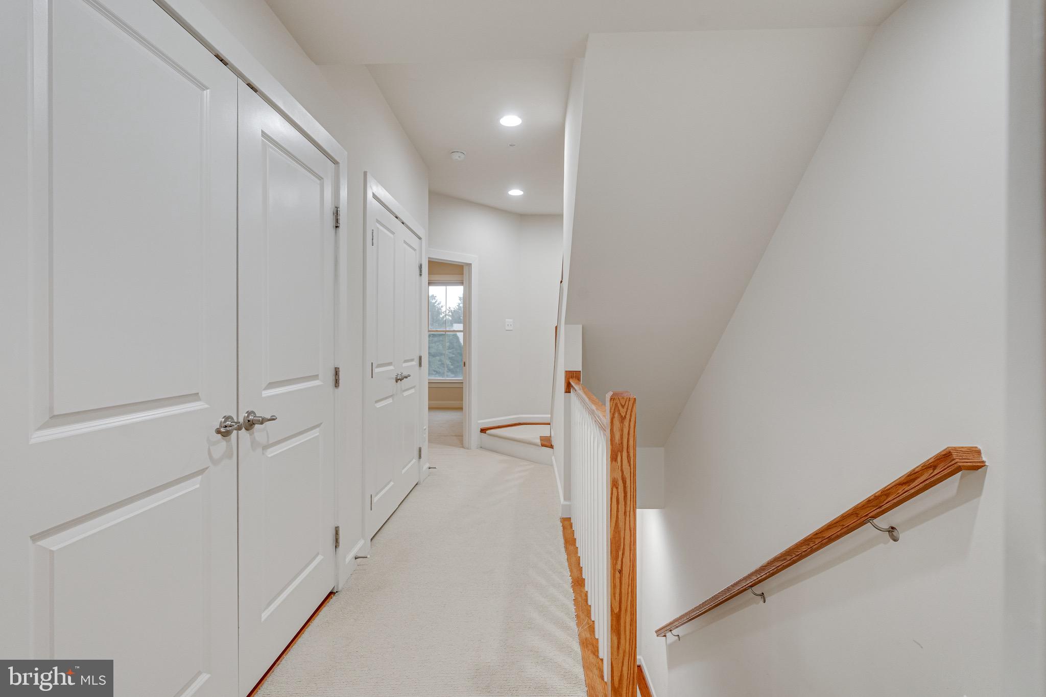 11357 Ridgeline Road Fairfax, VA 22030 - Photo 35 of 57