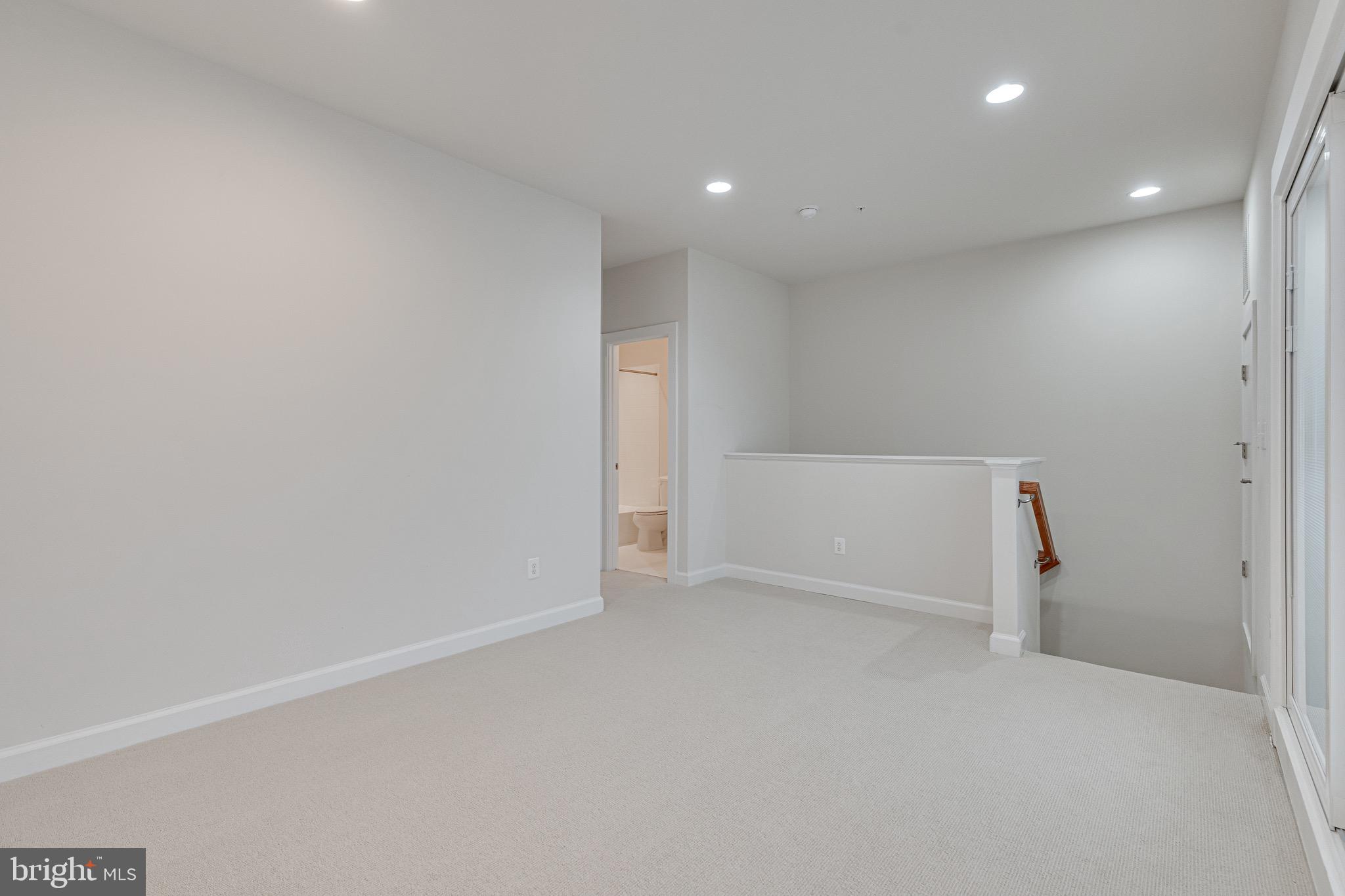 11357 Ridgeline Road Fairfax, VA 22030 - Photo 38 of 57 a view of empty room