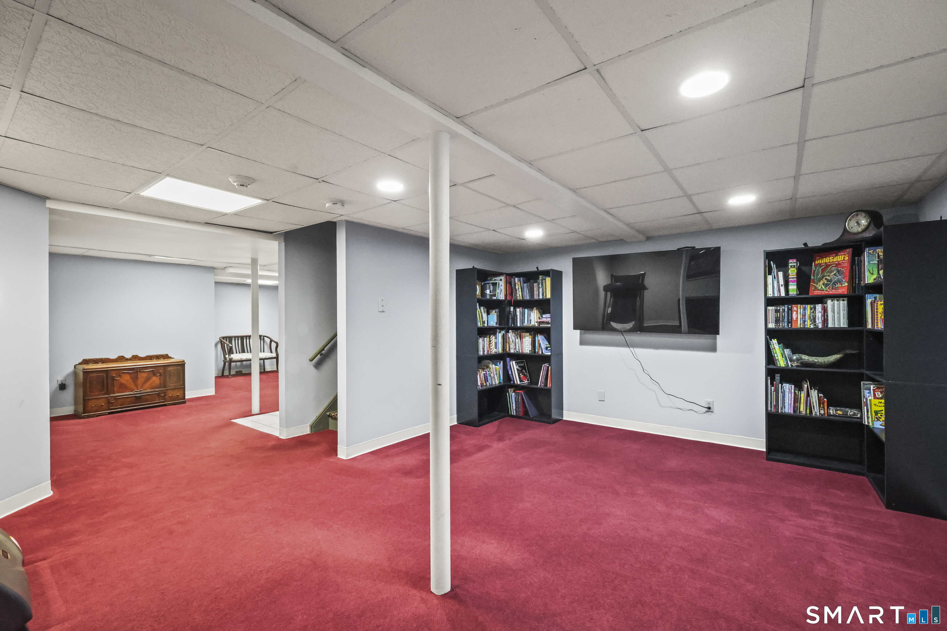 152 Hollyberry Road Bristol, CT 06010 - Photo 21 of 33