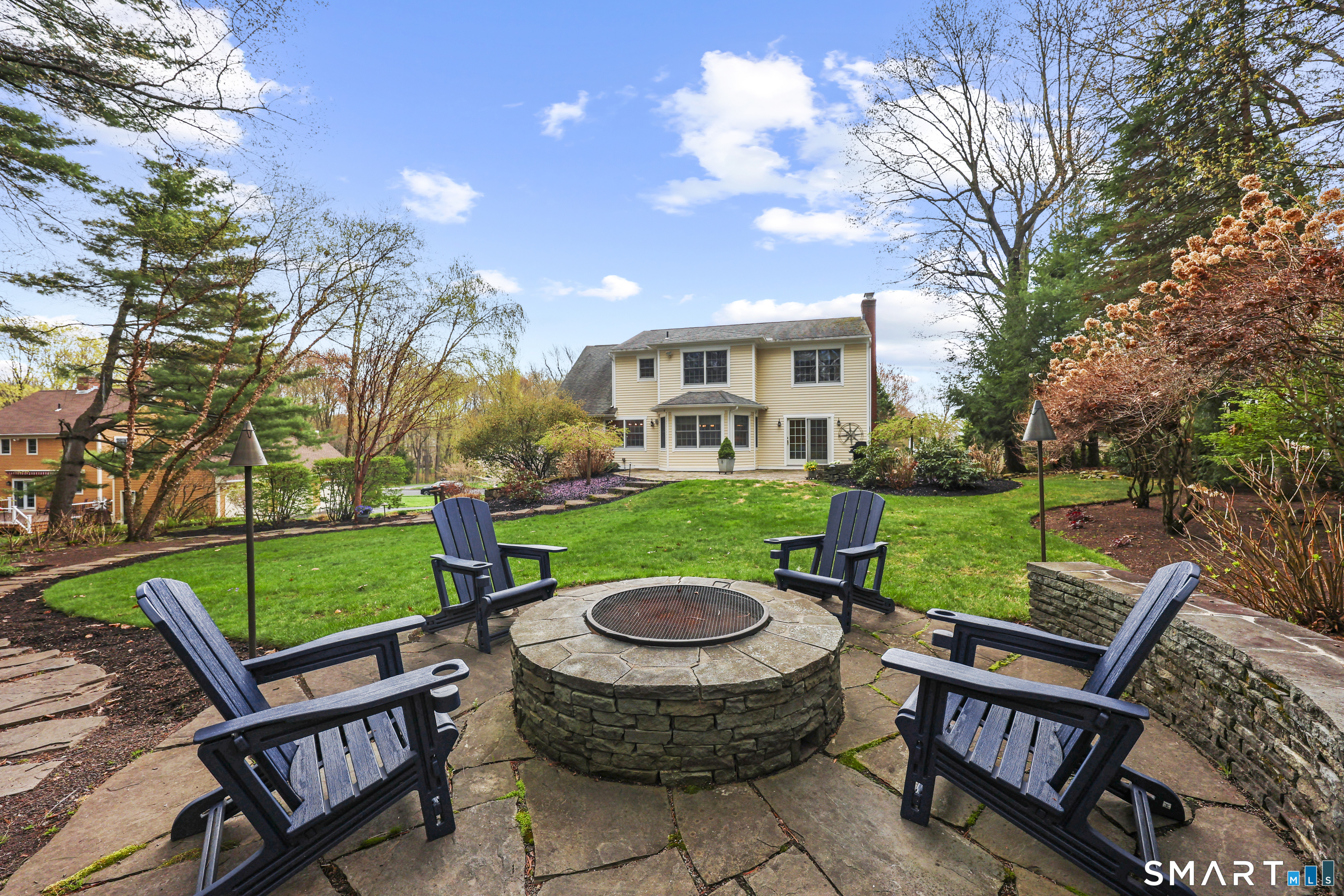 152 Hollyberry Road Bristol, CT 06010 - Photo 27 of 33