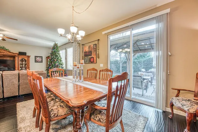 $469,000 | 1764 North Mcpherson Lane, Clovis, CA 93619