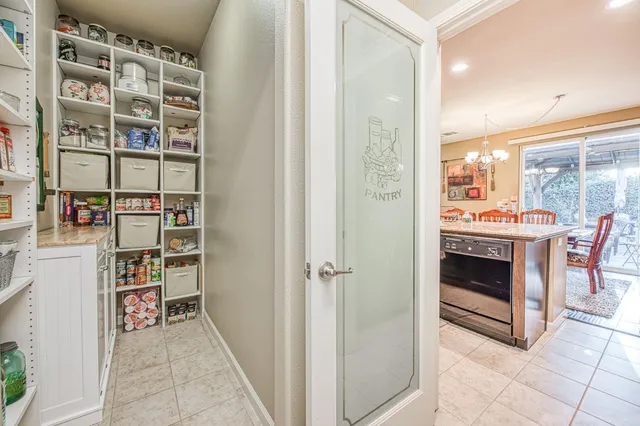 $469,000 | 1764 North Mcpherson Lane, Clovis, CA 93619