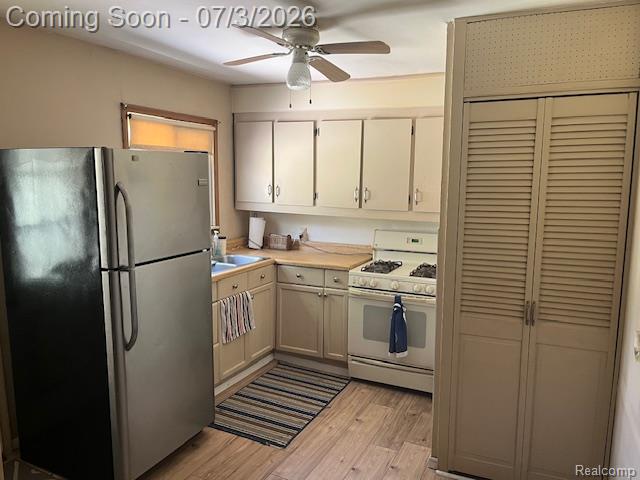 451 3rd Avenue Pontiac, MI 48340 - Photo 5 of 26