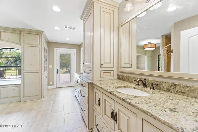 $1,225,000 | 630 Hutchison Road, Chipley, FL 32428