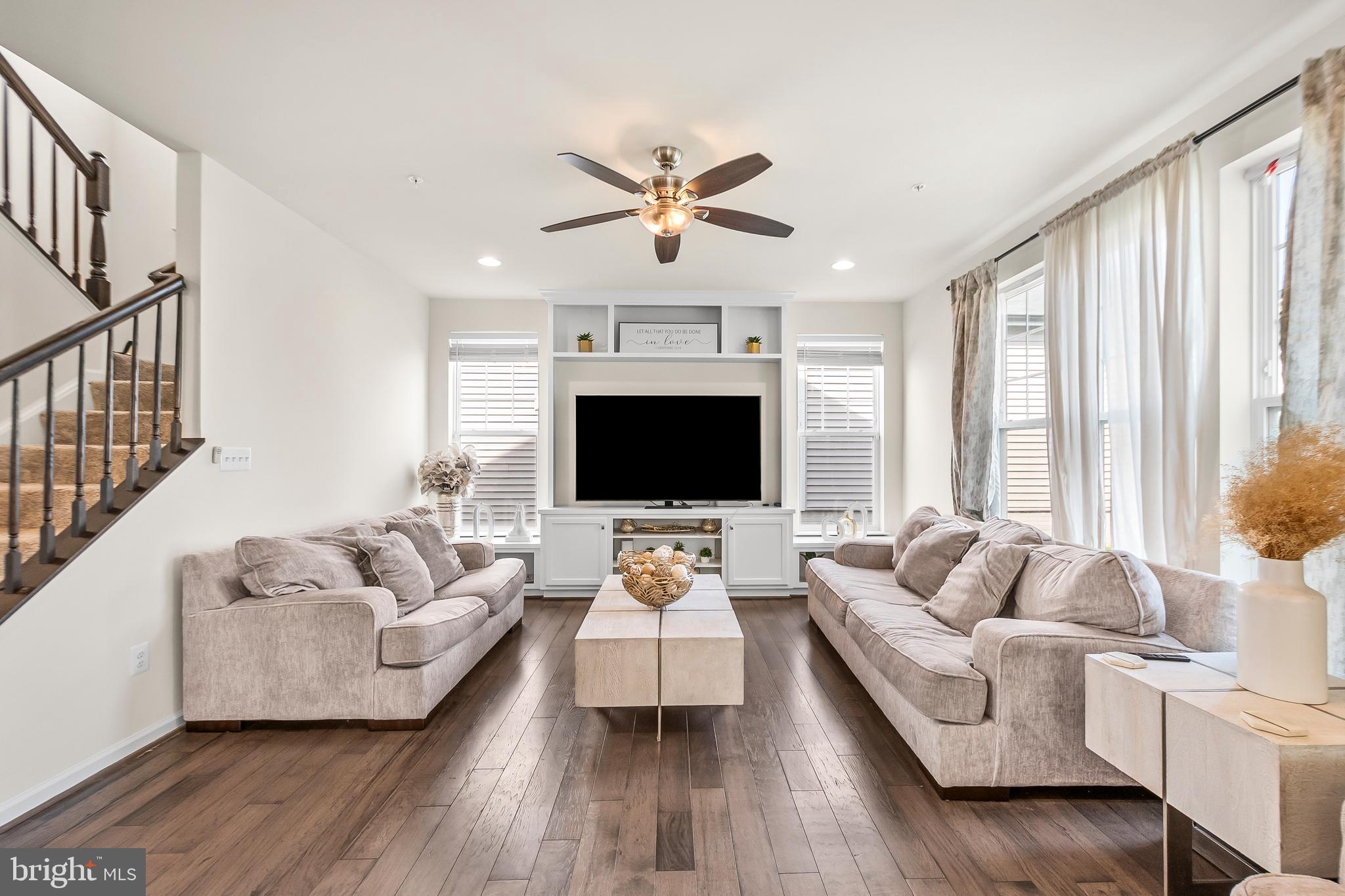 8514 Raptor Ridge Lane Frederick, MD 21704 - Photo 17 of 53 Living Room 2nd View