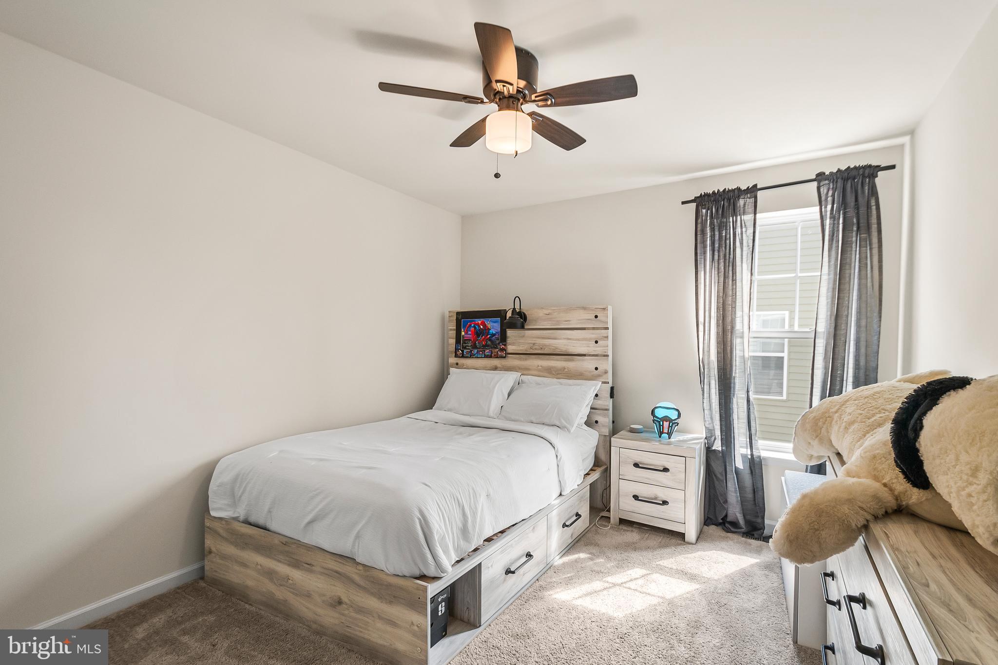 8514 Raptor Ridge Lane Frederick, MD 21704 - Photo 26 of 53 3rd Bedroom