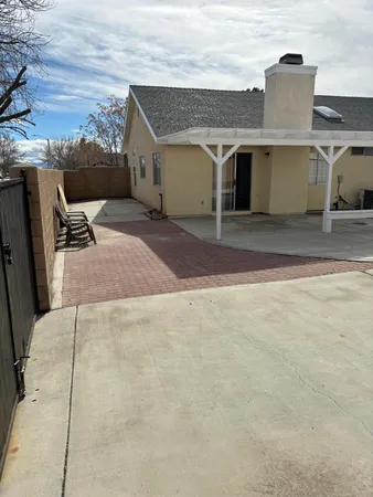 a view of a house with a garage