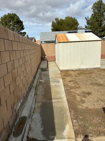 $2,700 | 4361 Silverado Court, Rosamond, CA 93560