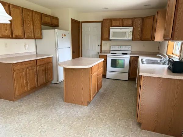 $249,900 | 1314 Rosa Avenue, Crivitz, WI 54114