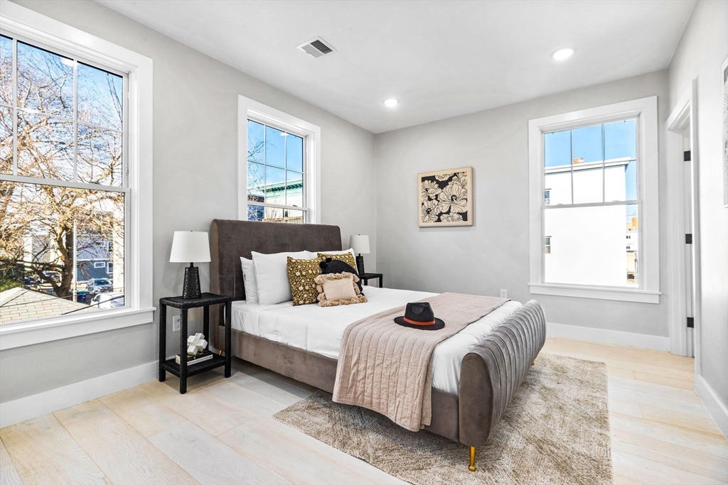 1252 Broadway, Unit 5 Somerville, MA 02144 - Photo 11 of 22