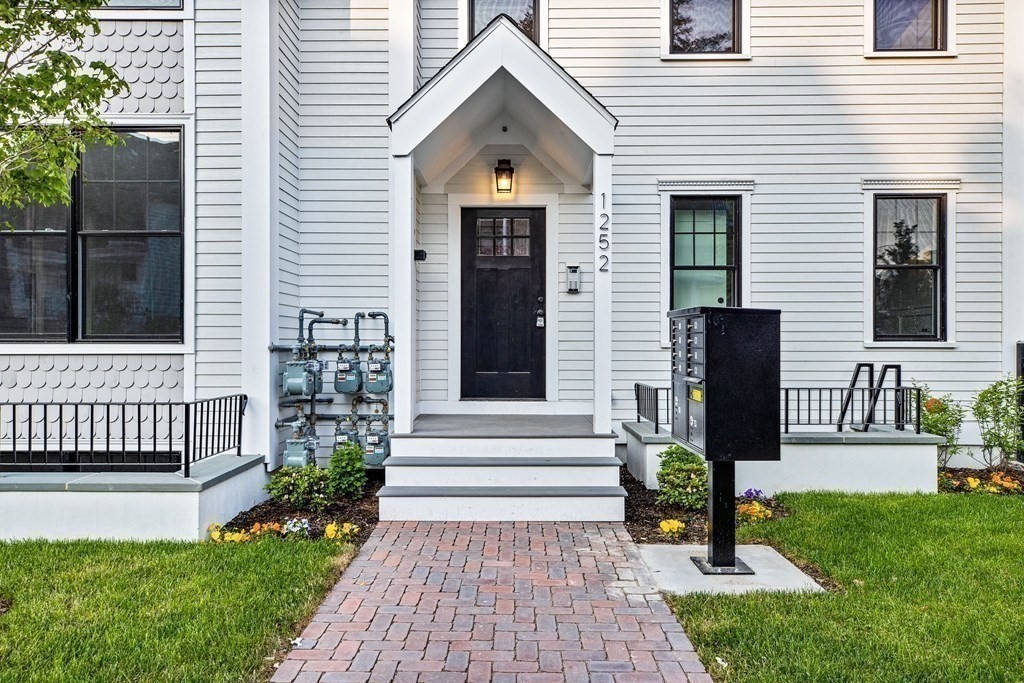 1252 Broadway, Unit 5 Somerville, MA 02144 - Photo 22 of 22