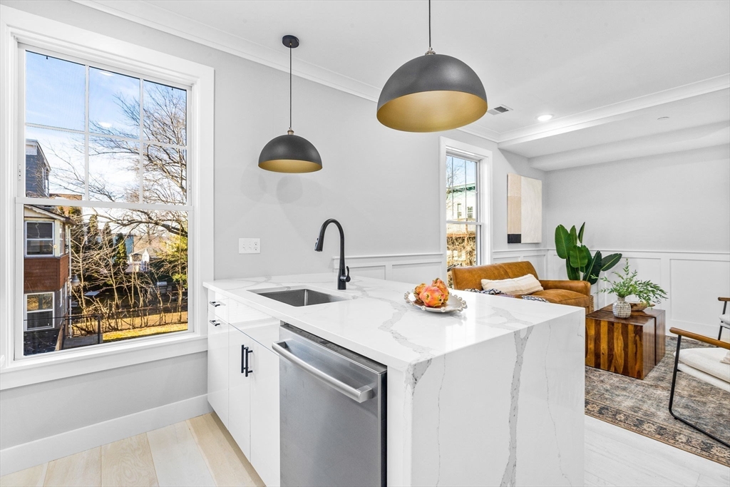 1252 Broadway, Unit 5 Somerville, MA 02144 - Photo 6 of 22