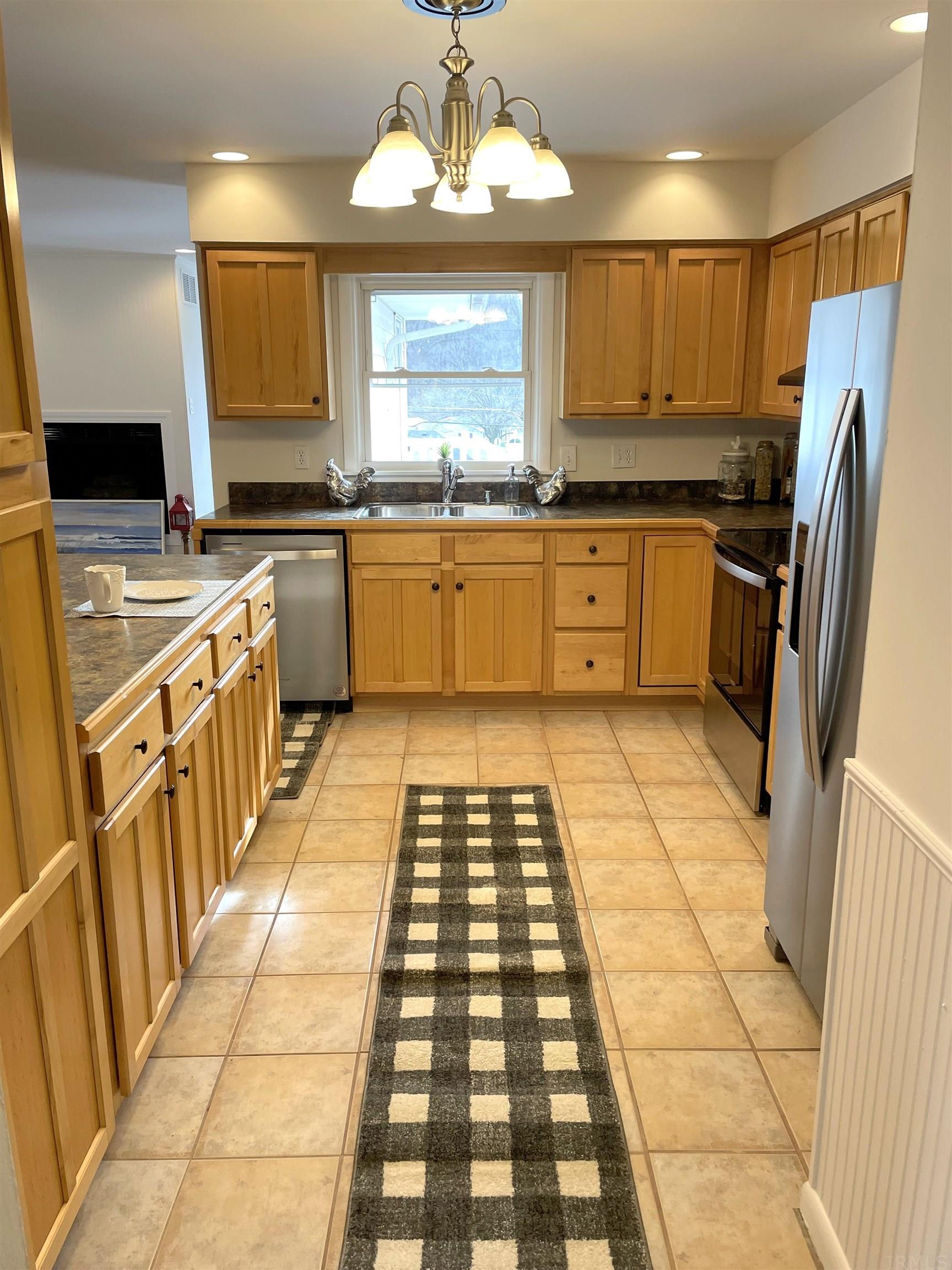 5501 Winston Road Evansville, IN 47710 - Photo 12 of 36 Gallery Image 12