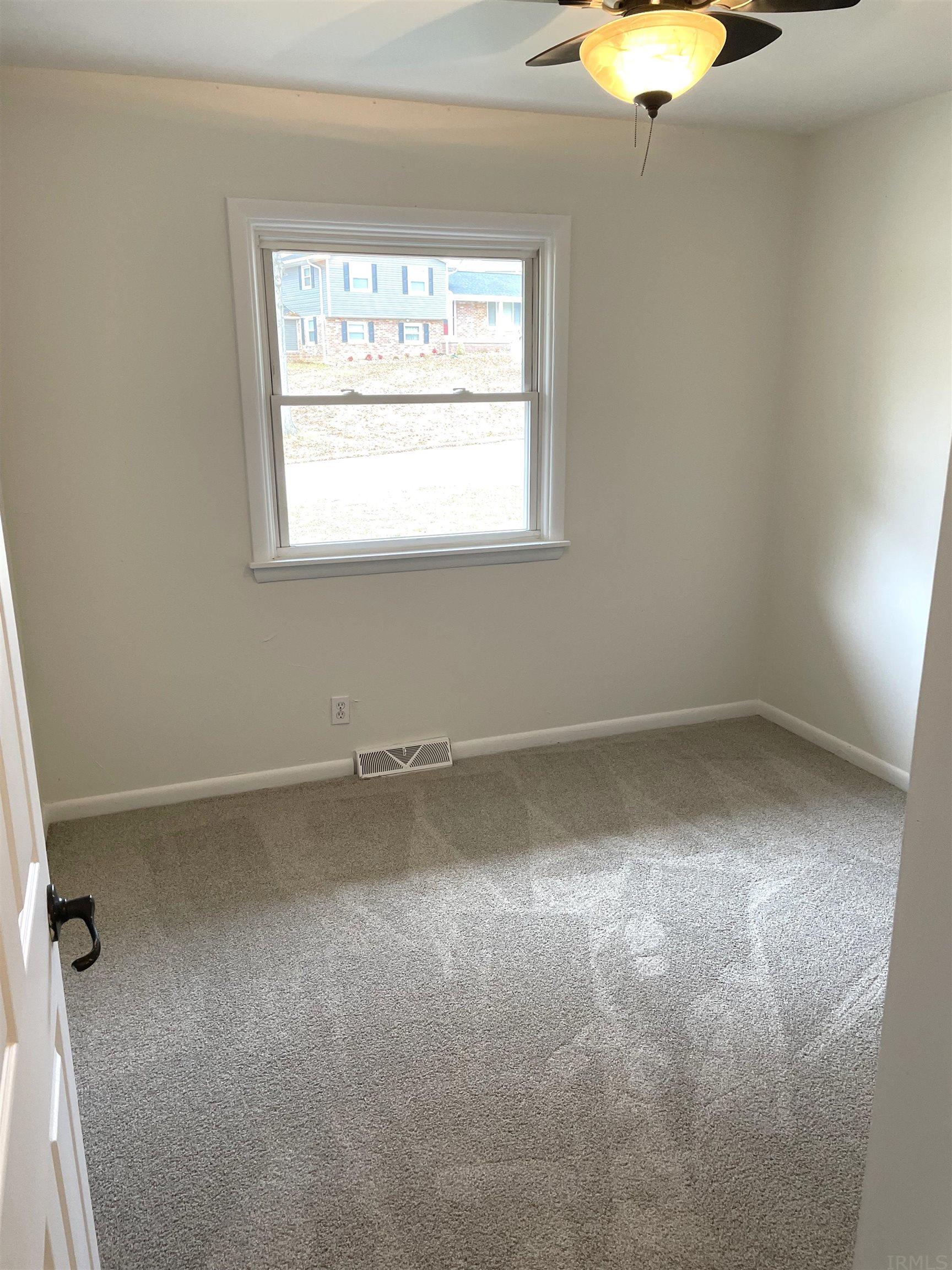 5501 Winston Road Evansville, IN 47710 - Photo 14 of 36 Gallery Image 14