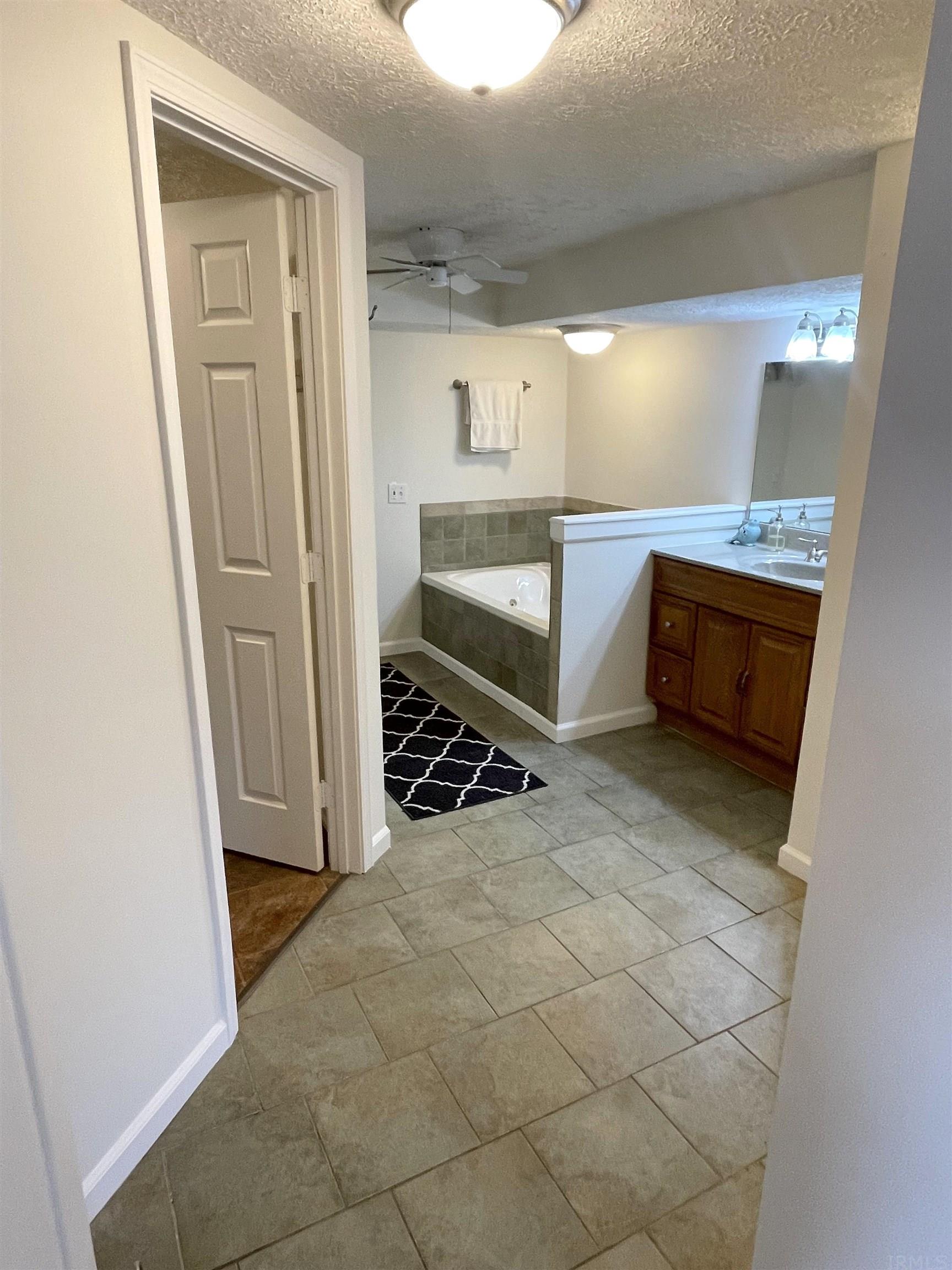 5501 Winston Road Evansville, IN 47710 - Photo 31 of 36 Gallery Image 31