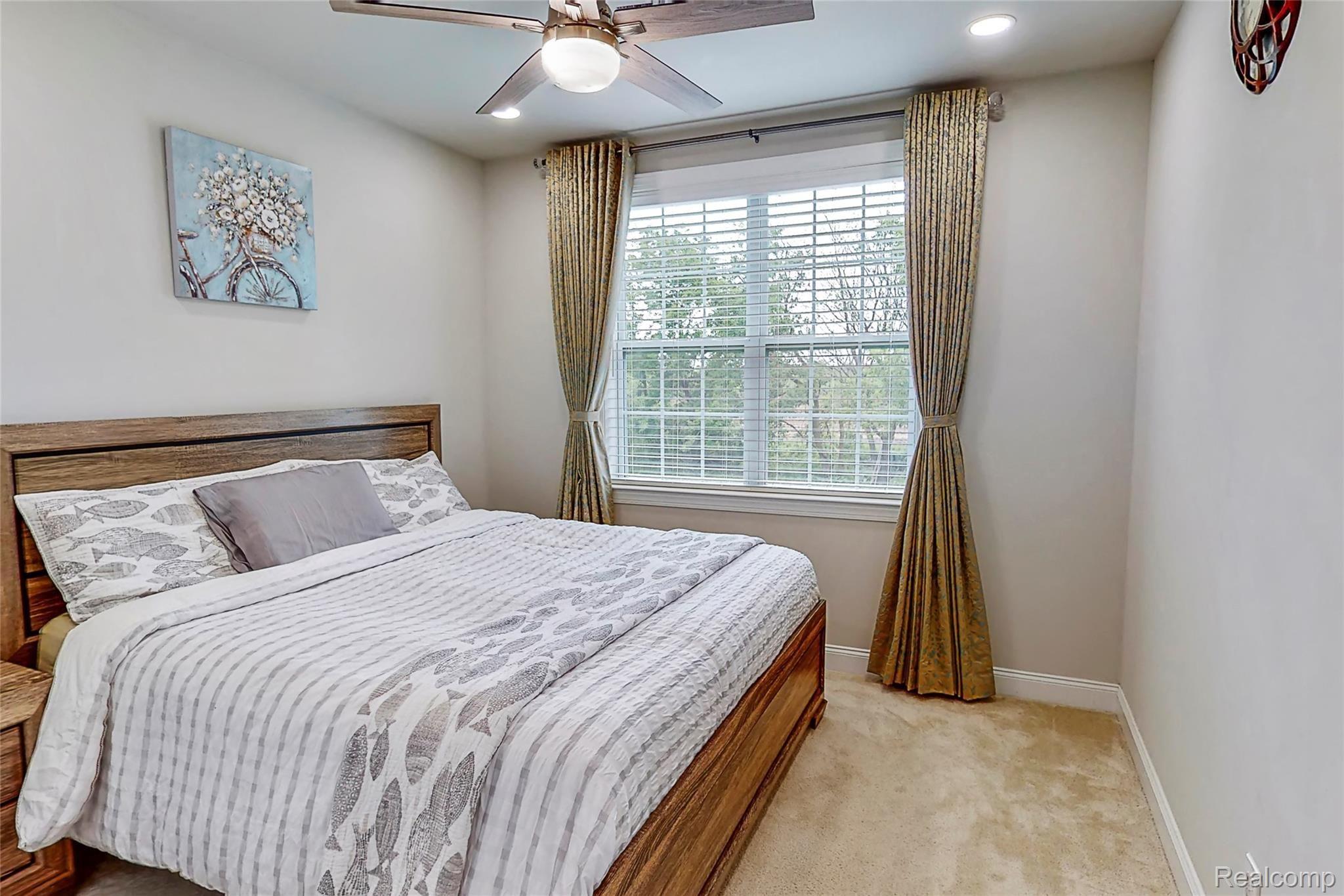 2116 Steeple Chase Road Canton, MI 48188 - Photo 28 of 56 2116 Steeple Chase interior 8.JPG