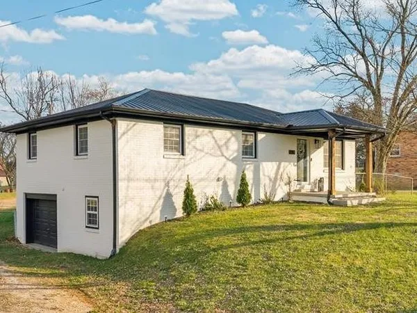 $259,900 | 2315 McMinnville Highway, Sparta, TN 38583