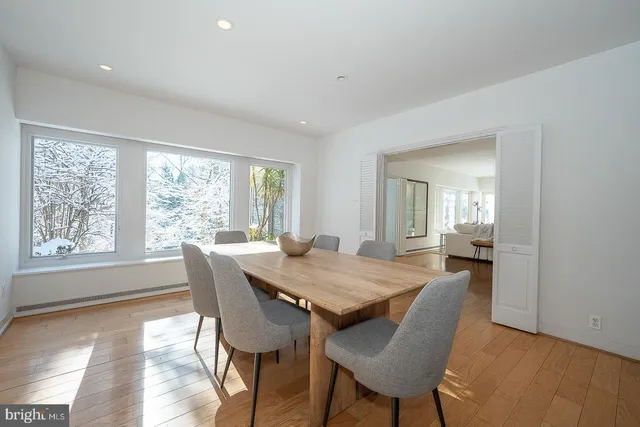 $1,875,000 | 241 Cheswold Lane, Haverford, PA 19041