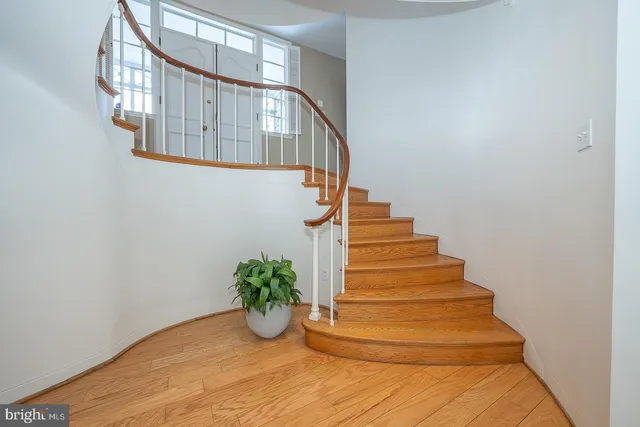 $1,875,000 | 241 Cheswold Lane, Haverford, PA 19041