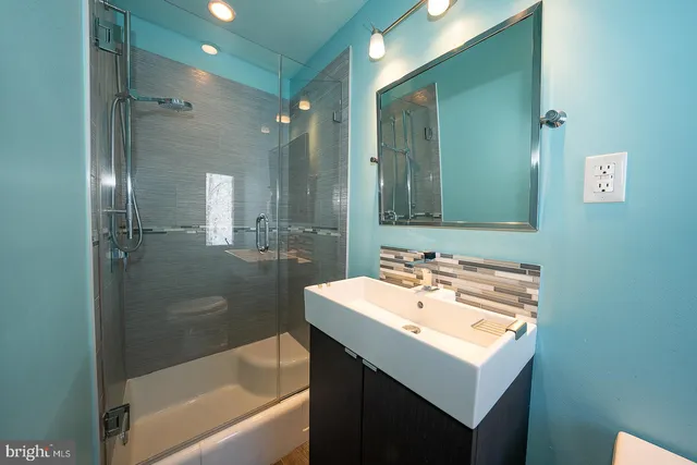 $1,875,000 | 241 Cheswold Lane, Haverford, PA 19041