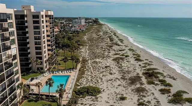 $2,900 | 627 Alhambra Road, Unit 701, Venice, FL 34285