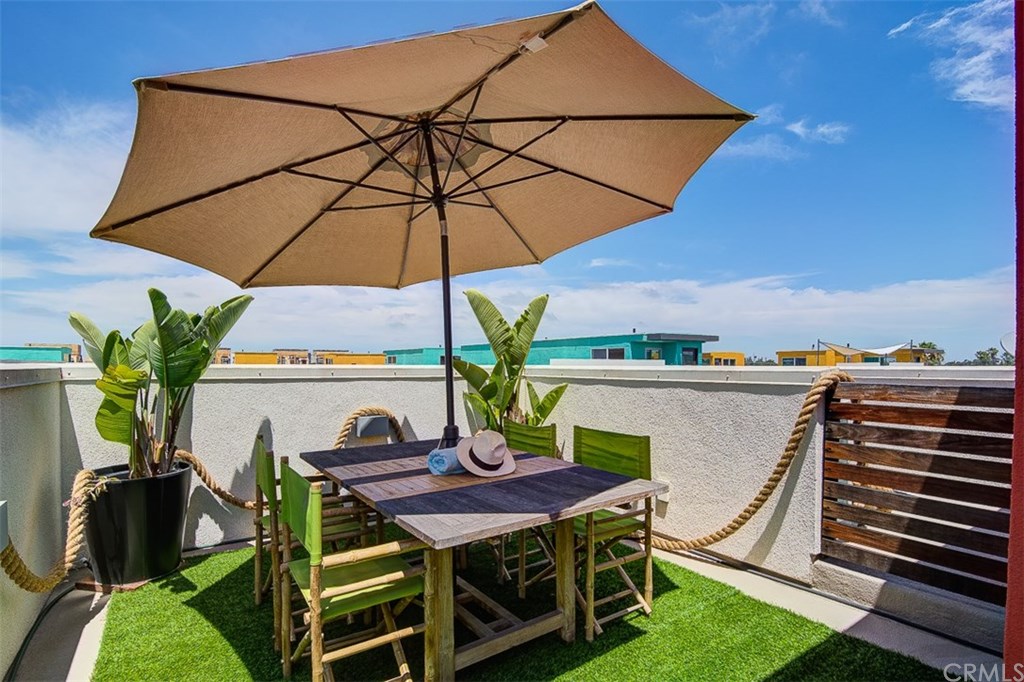 1678 Jetty Drive Costa Mesa, CA 92627 - Photo 52 of 72 Rooftop facing west