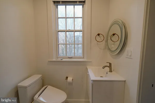 $2,195 | 1705 Lanier Place Northwest, Unit 205, Washington, DC 20009