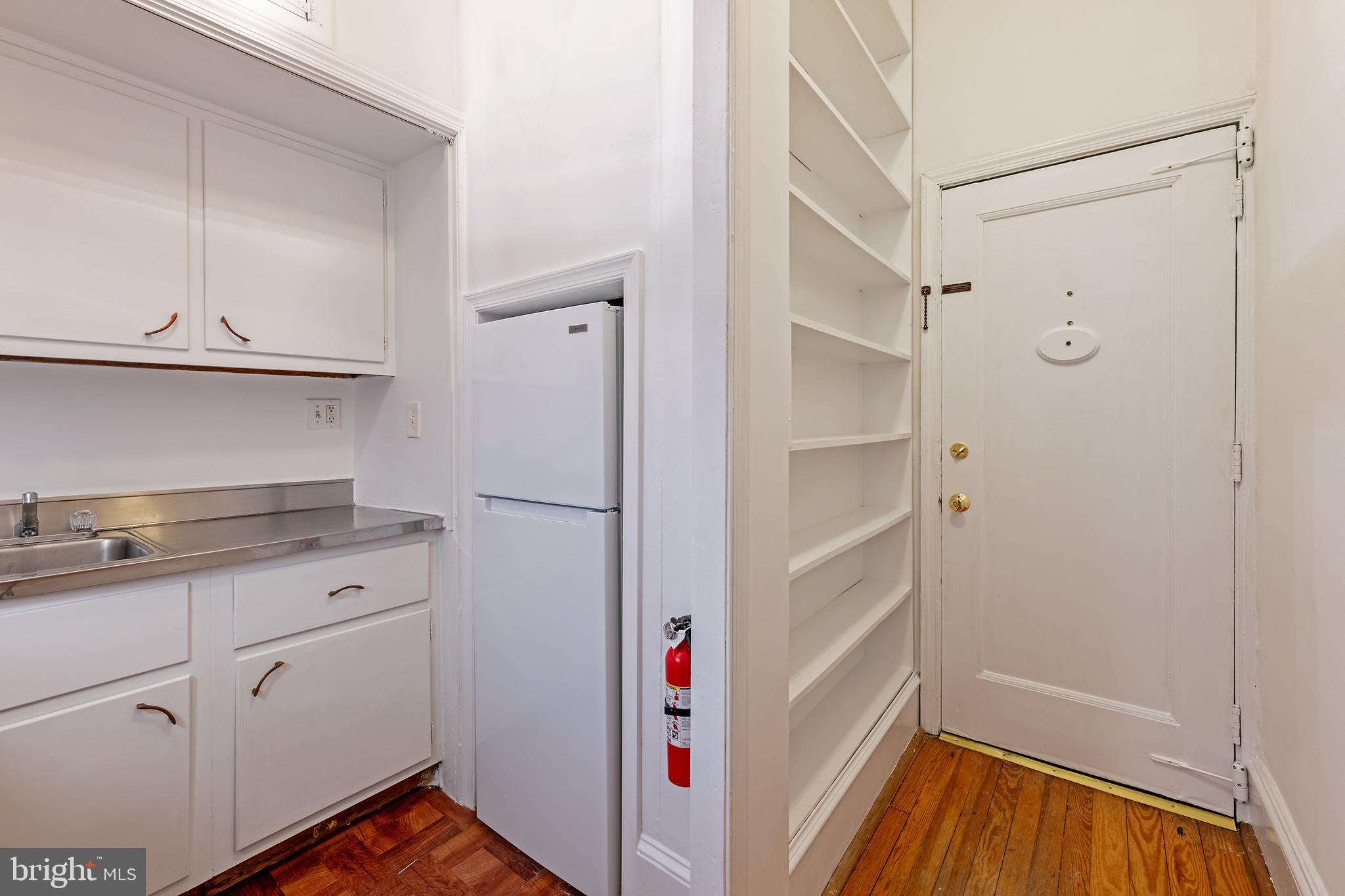 2908 Q Street Northwest, Unit 106 Washington, DC 20007 - Photo 2 of 15