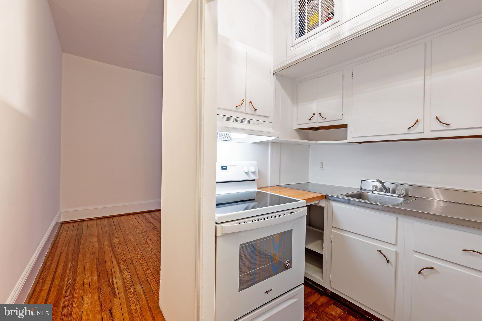 2908 Q Street Northwest, Unit 106 Washington, DC 20007 - Photo 3 of 15