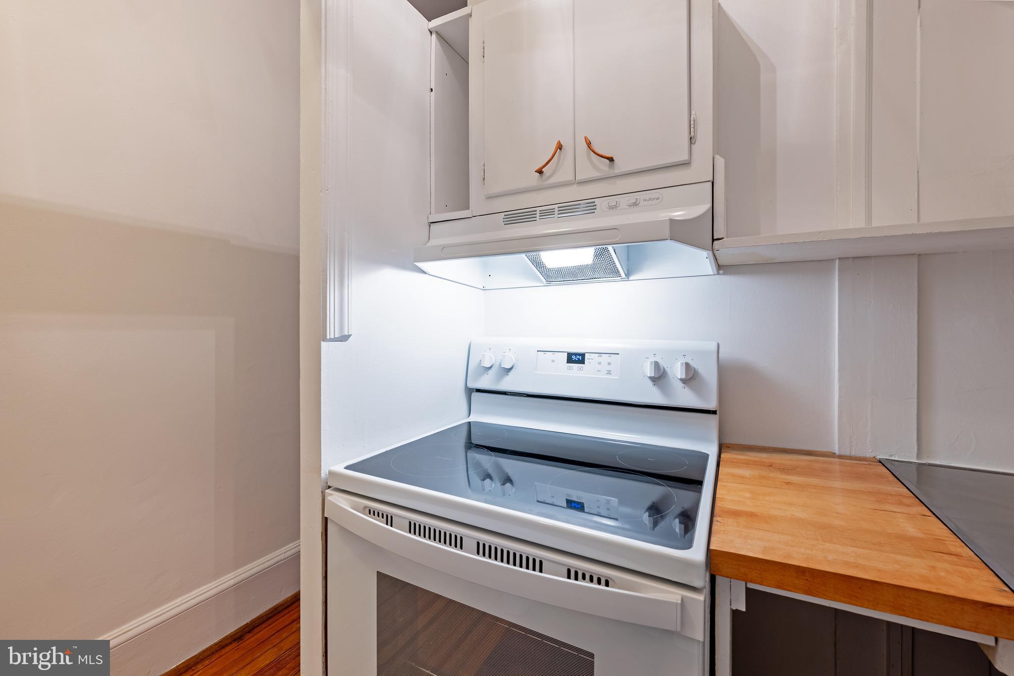 2908 Q Street Northwest, Unit 106 Washington, DC 20007 - Photo 7 of 15