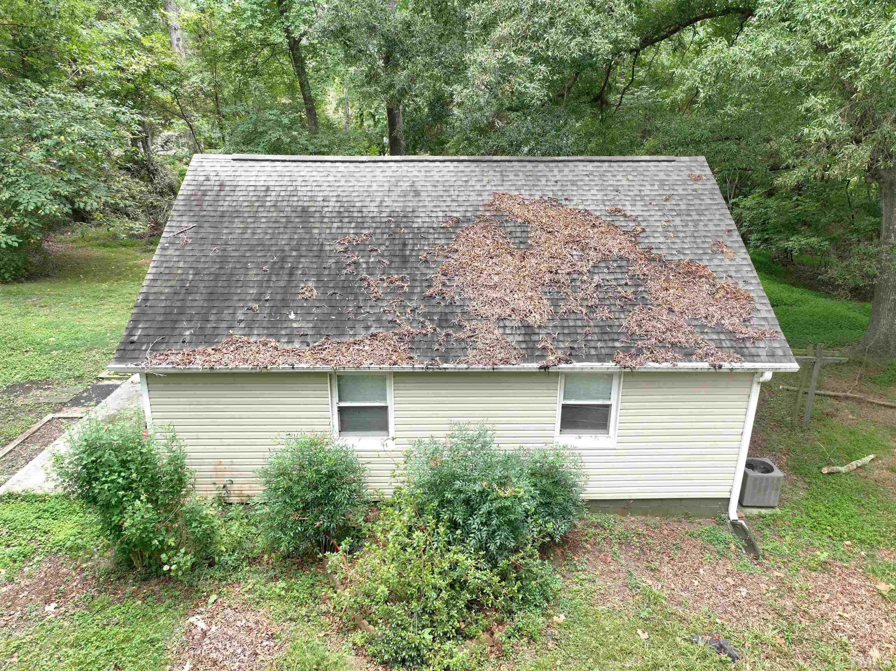 1539 Deep River Road Sanford, NC 27330 - Photo 11 of 34