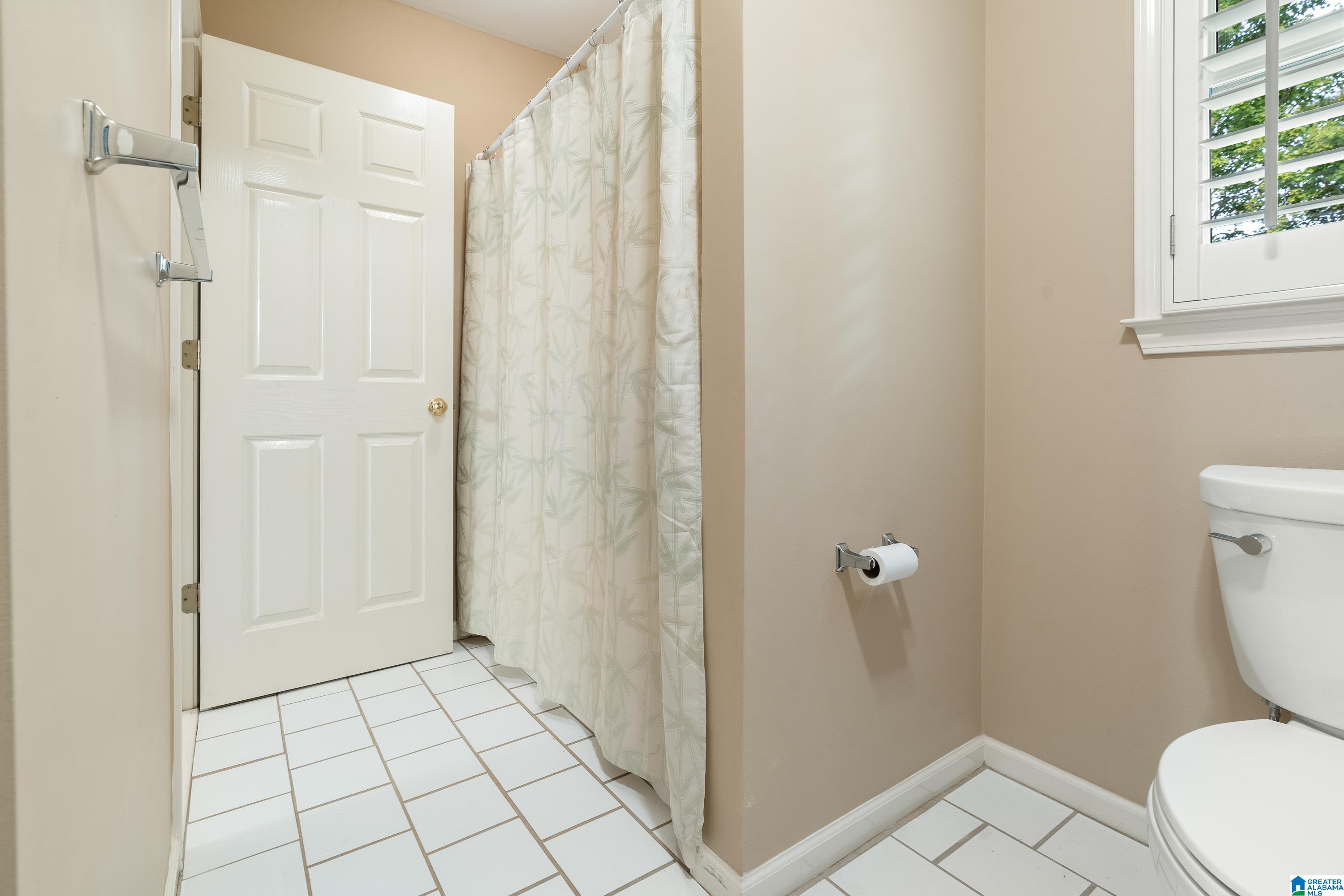 4004 Milner Way Hoover, AL 35242 - Photo 36 of 60