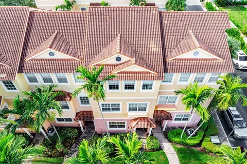 $849,000 | 124 Harbors Way, Boynton Beach, FL 33435