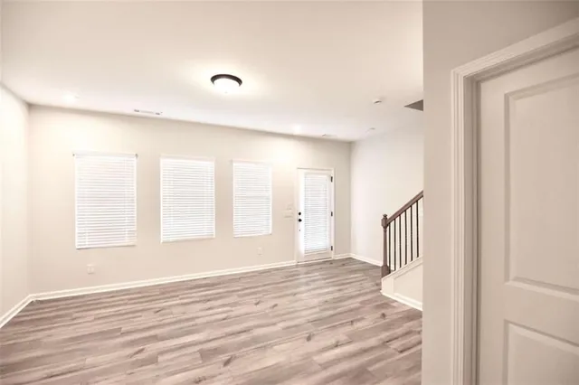 $2,300 | 809 Cameron Trail, Acworth, GA 30102