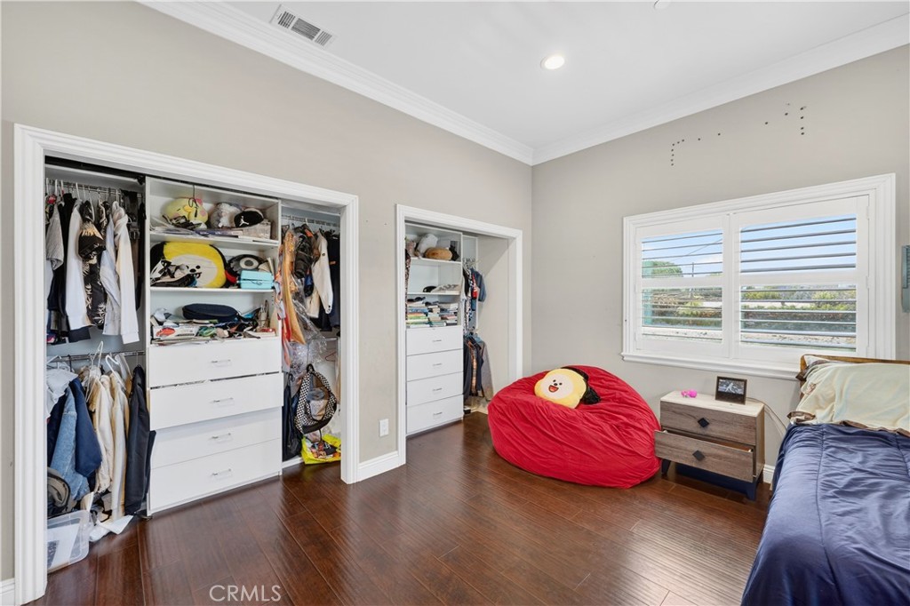 1241 North Studebaker Road Long Beach, CA 90815 - Photo 31 of 62
