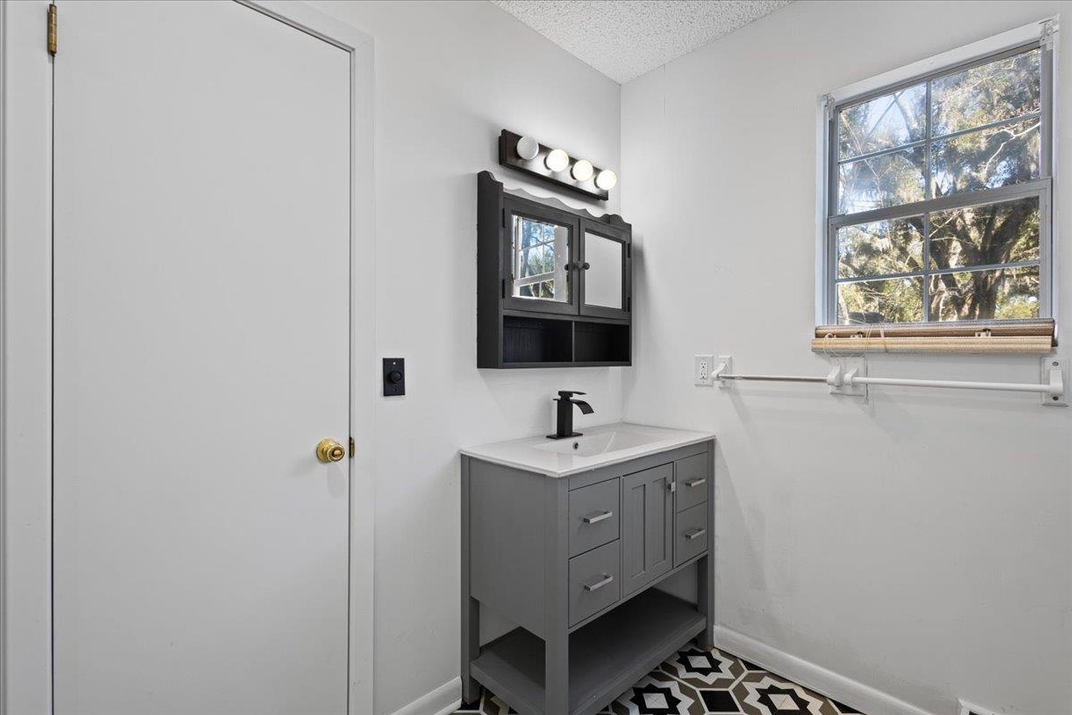 219 Magnolia Road Perry, FL 32348 - Photo 24 of 39