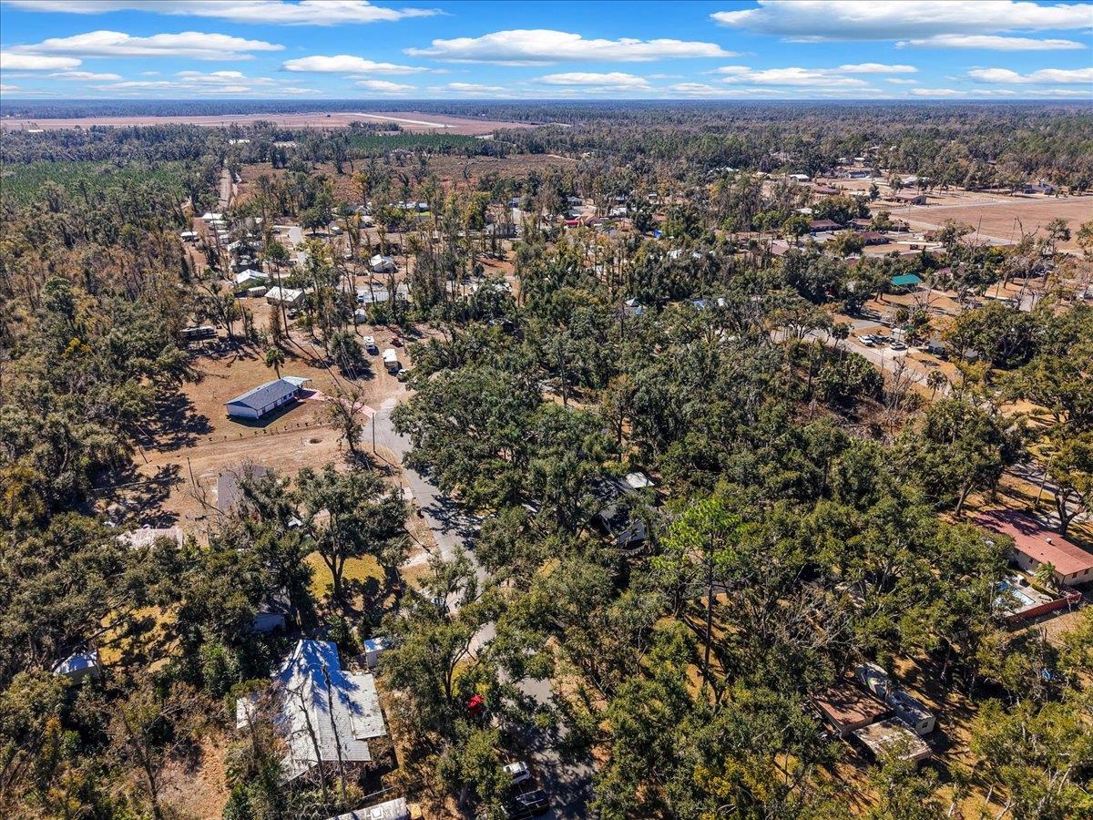 219 Magnolia Road Perry, FL 32348 - Photo 9 of 39