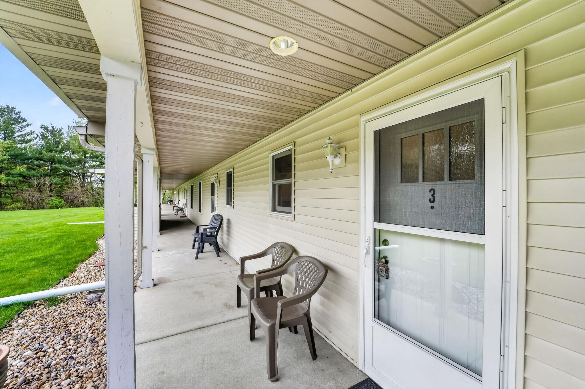 N2860 Trevor, Unit 3 Lodi, WI 53555 - Photo 36 of 60